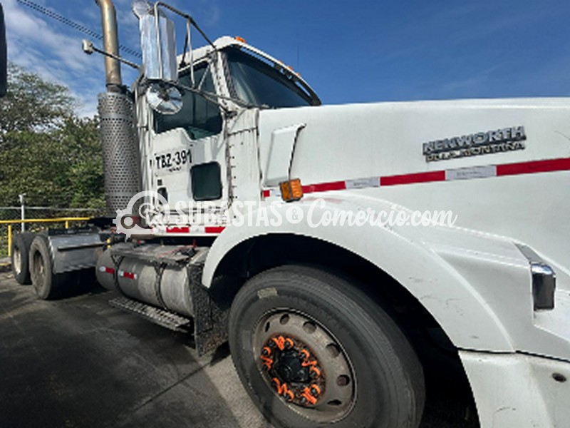 Kenworth T800 MOD.2012 TBZ391