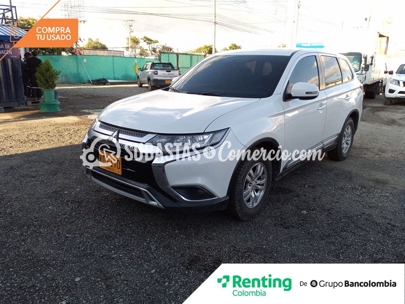 12-R-84-Mitsubishi Outlander kaiteki 2.4 4x4 cvt lx MOD.2022 KOS170 - Bogota, Cundinamarca