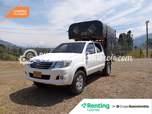 Pickup Toyota Hilux nueva 2.7 gasolina dc 4x4 sr5 2016 IYO301