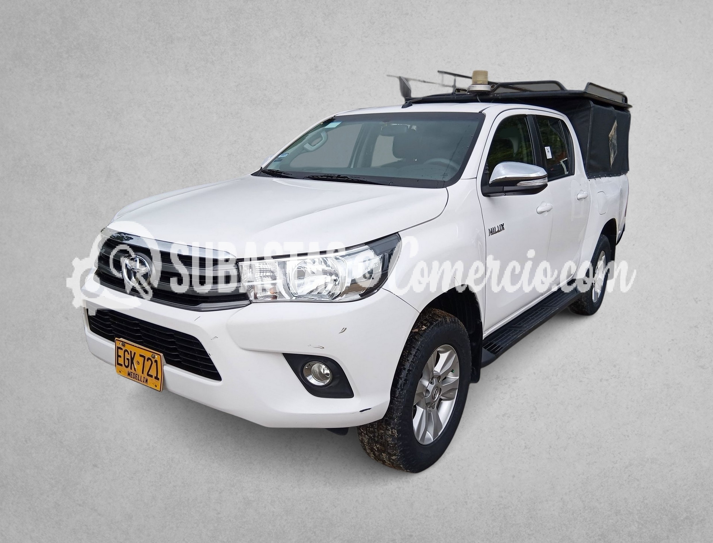 22-R-109-Toyota Hilux nueva 2.7 gasolina dc 4x4 sr5 MOD.2018 EGK721 - Medellín, Antioquia