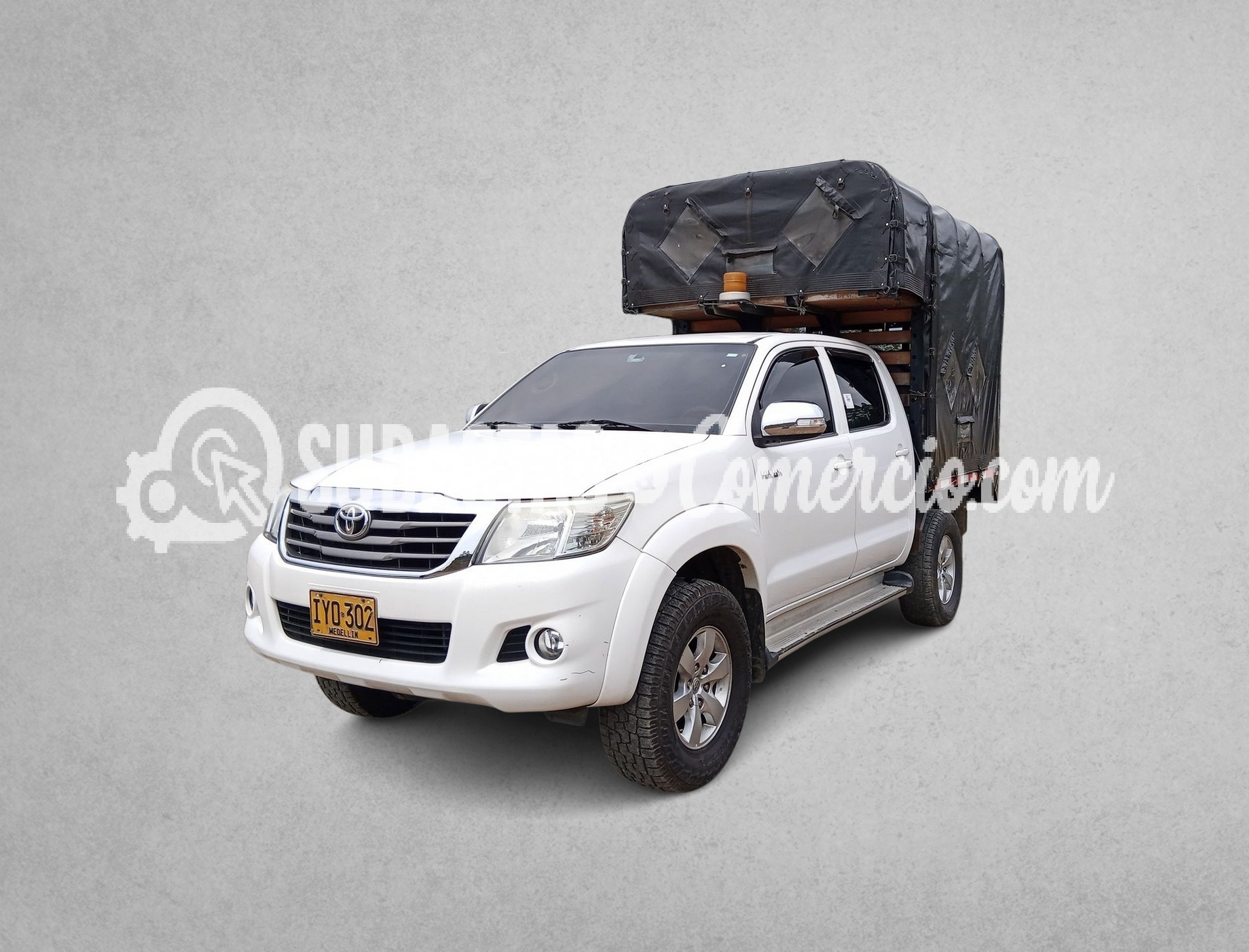 28-R-109-Toyota Hilux nueva 2.7 gasolina dc 4x4 sr5 MOD.2016 IYO302 - Caldas, Antioquia