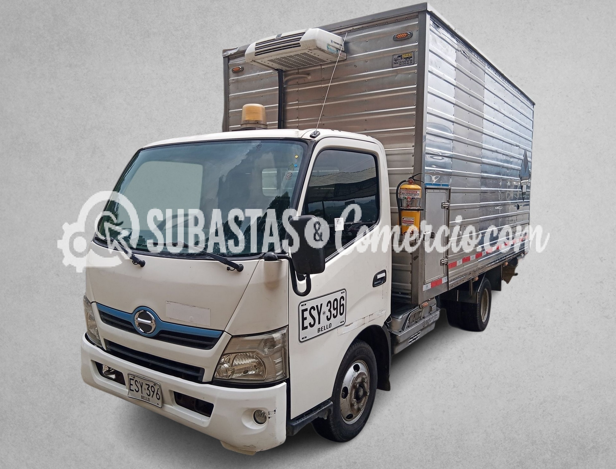 49-R-109-Hino Dutro hybrid MOD.2016 ESY396 - Caldas, Antioquia