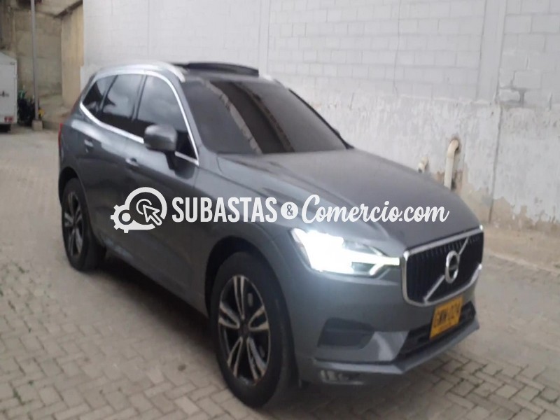Camioneta - suv Volvo Xc60 t5 momentum - 2021 - GWM024