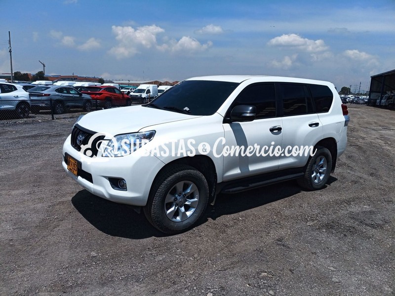 Campero Toyota Prado 5p 4.0 gasolina at txl 4x4 blindada - 2012 - MKV2