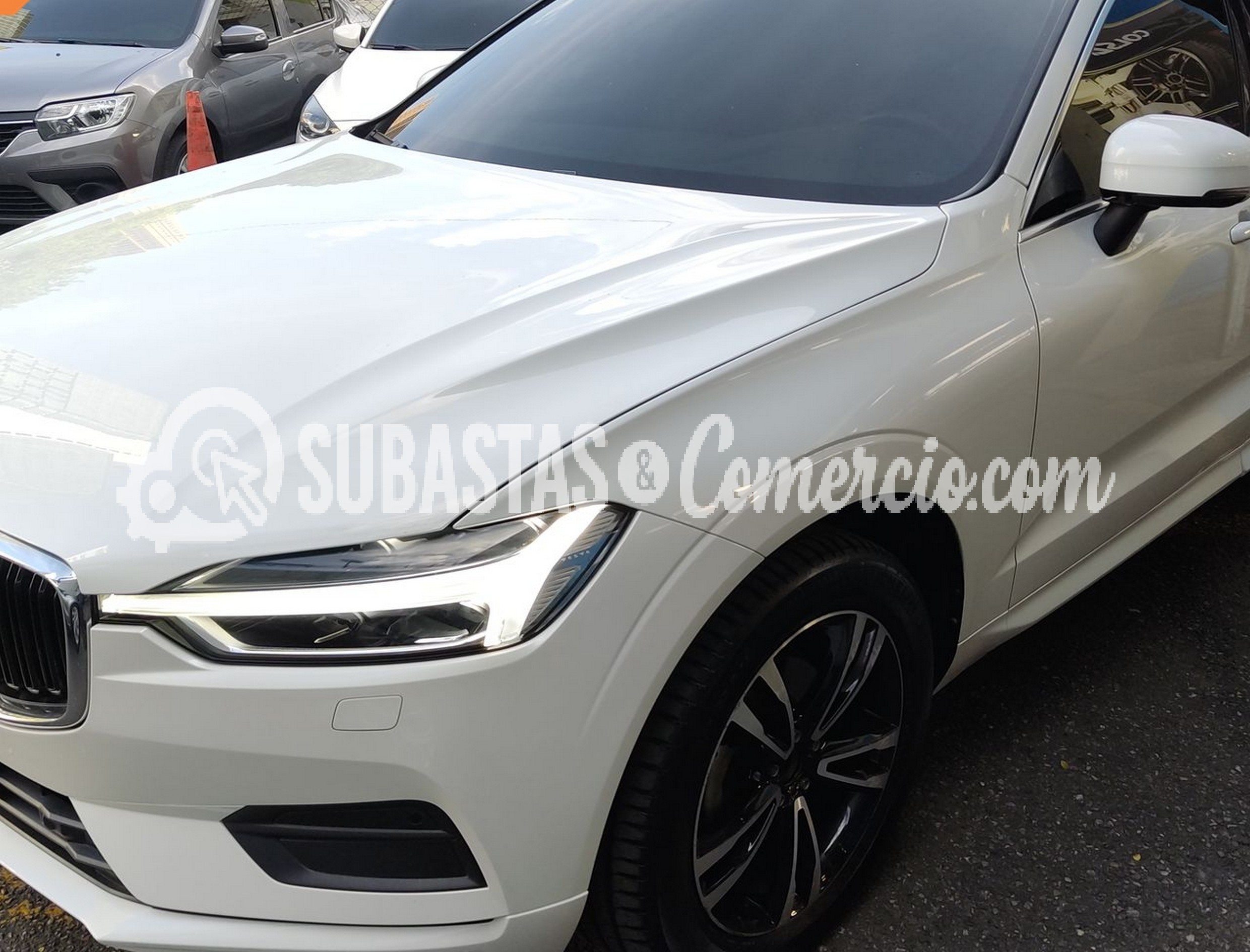 14-R-111-Volvo Xc60 t5 momentum MOD.2021 JUM509
