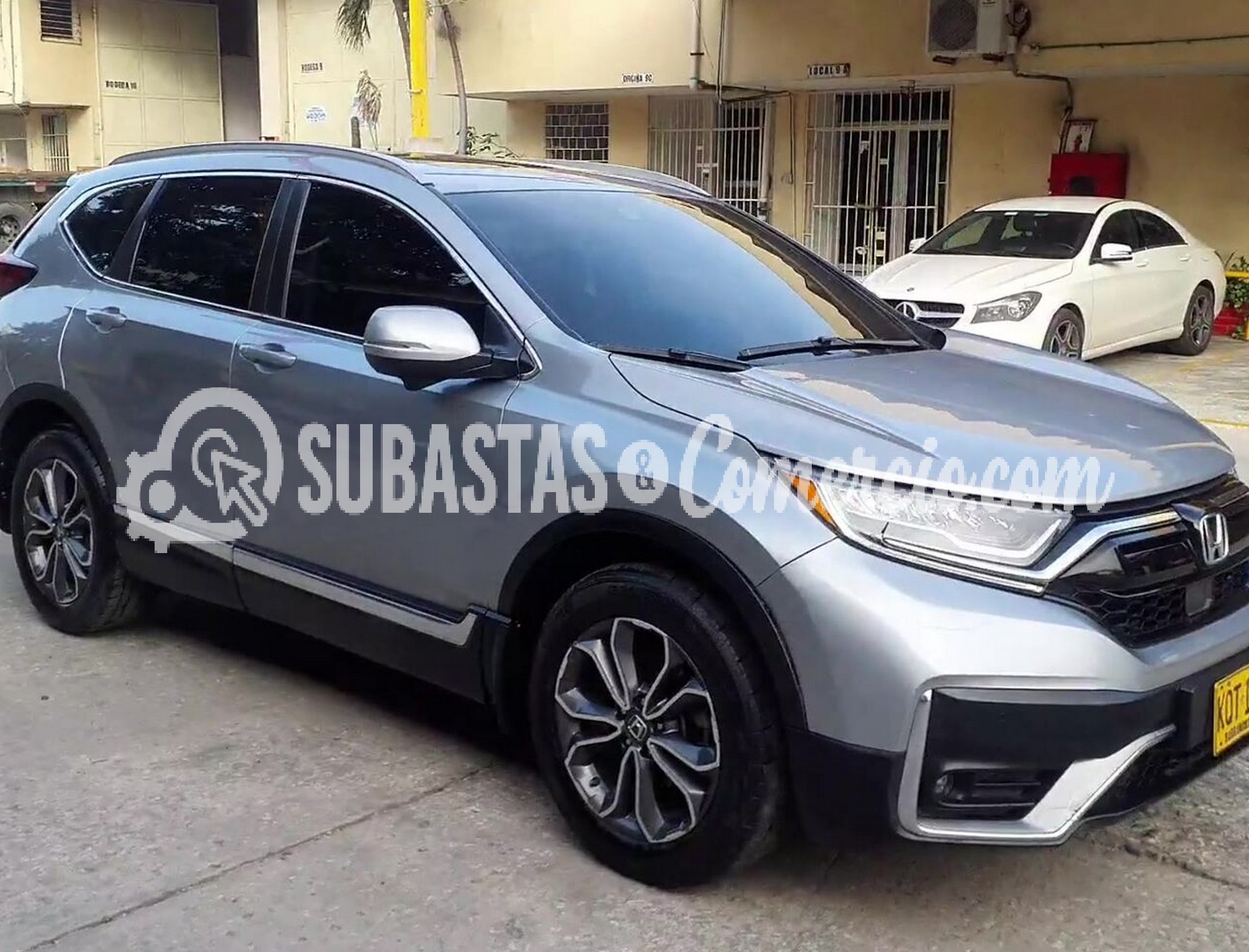 16-R-111-Honda Cr-v exl at 1.5t 4x4 MOD.2021 KQT155
