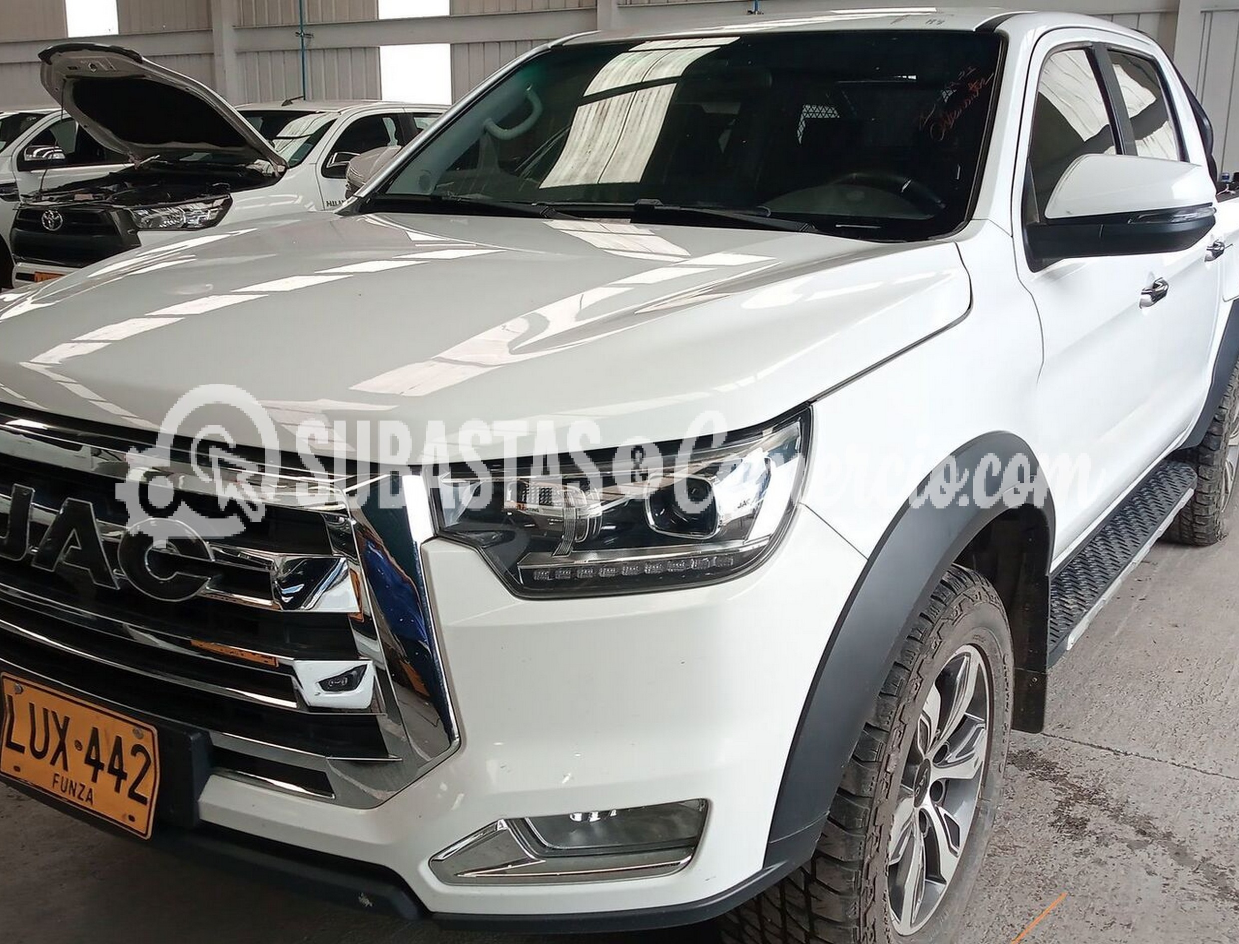 25-R-111-Jac Jt8  confort 4x4 MOD.2024 LUX442
