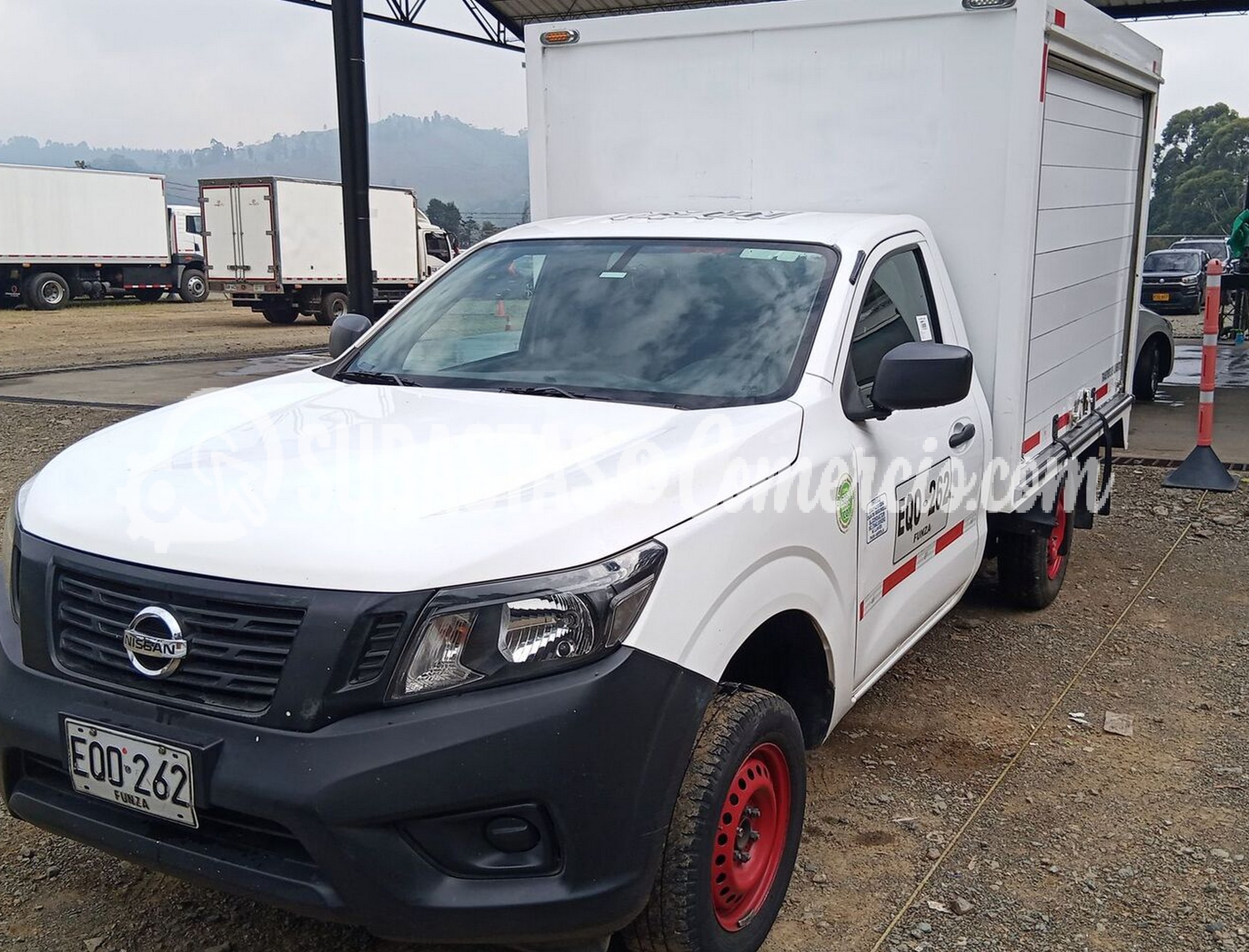 29-R-111-Nissan Frontier 2.5l cs chasis 4x2 gasolina MOD.2017 EQO262