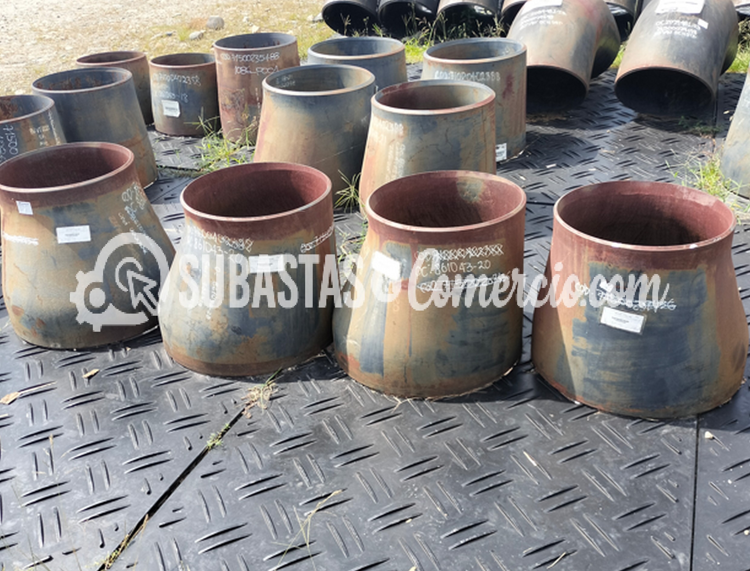 Accesorios de Tubería y Repuestos Aprox 1.149 UND  14 JT  71 M