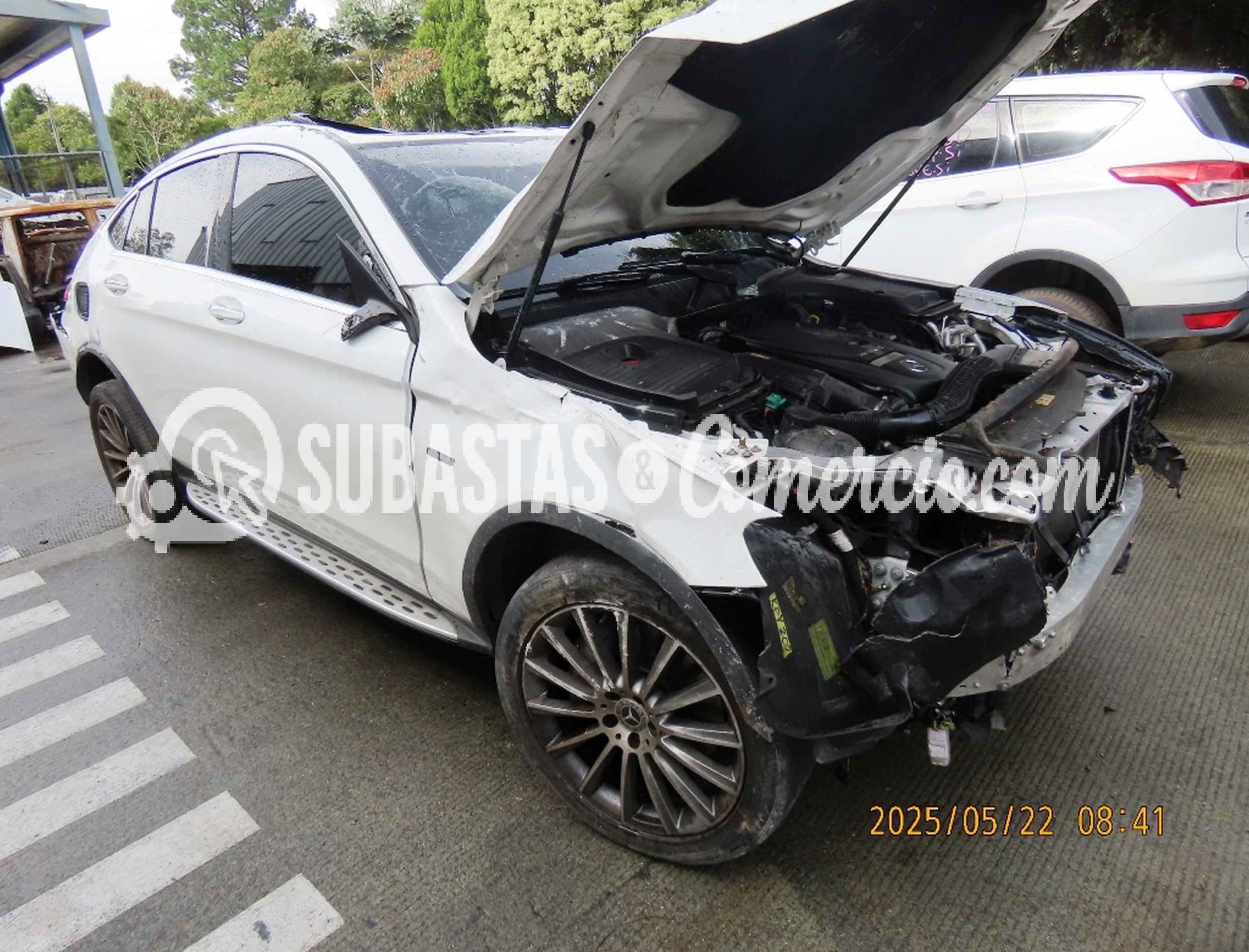 Mercedes benz Glc 300 e 4matic coupé Mod.2022 -Daños KPV202