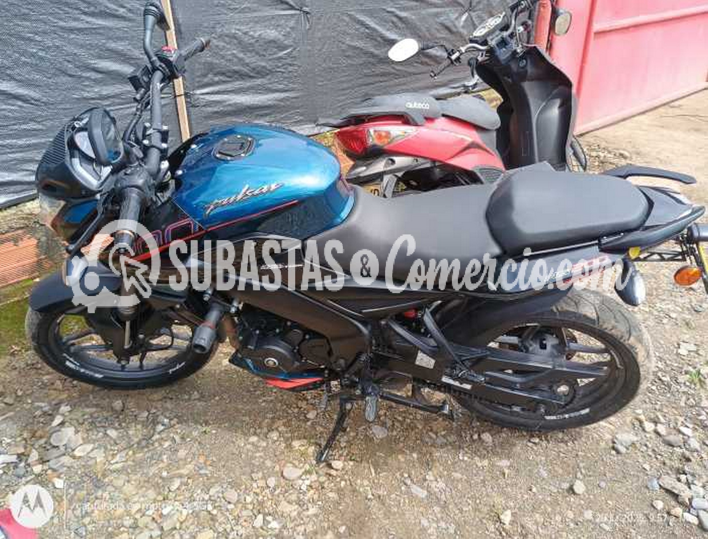Motocicleta Bajaj Pulsar ns 200 fi 