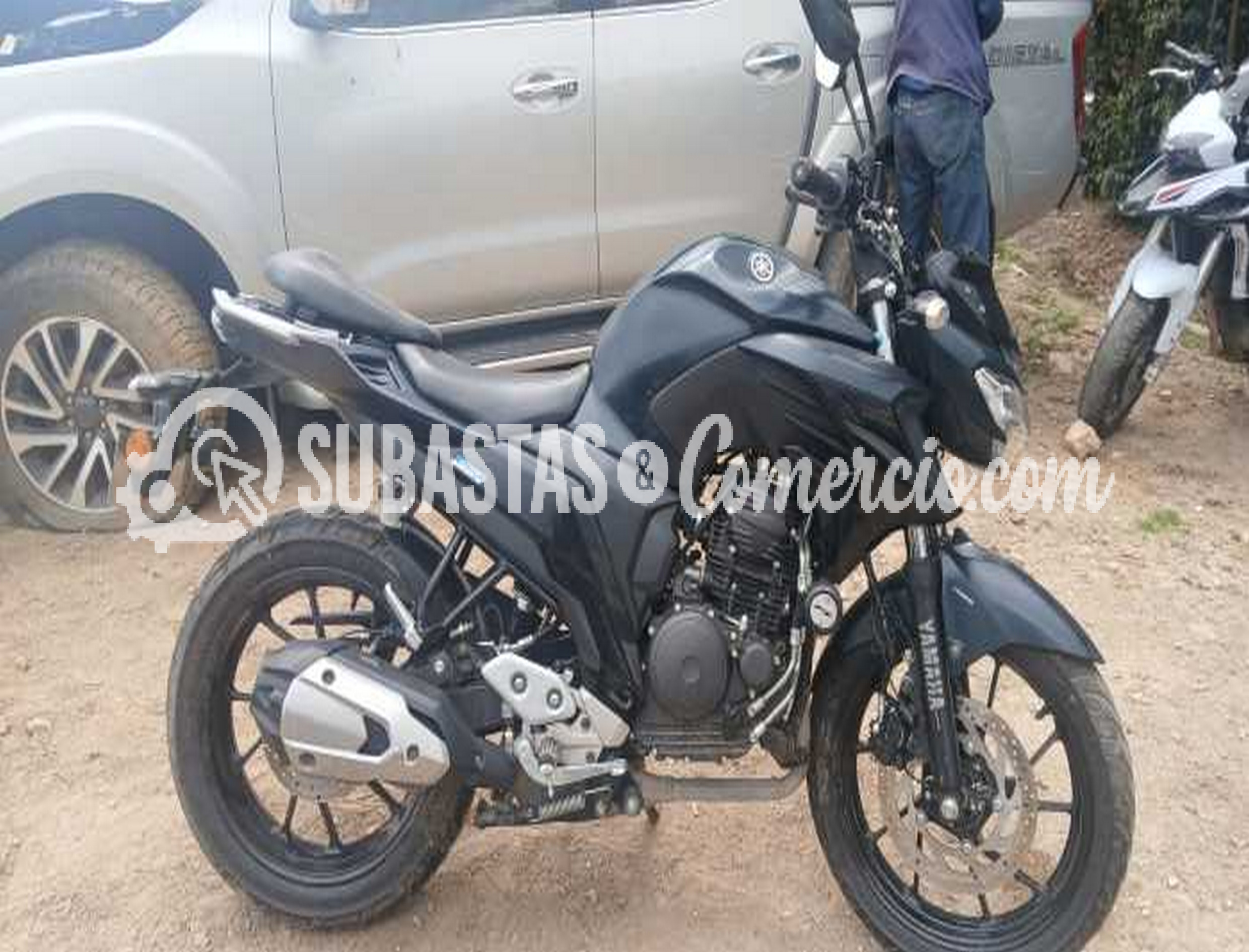 Motocicleta Yamaha Fzn250-a 