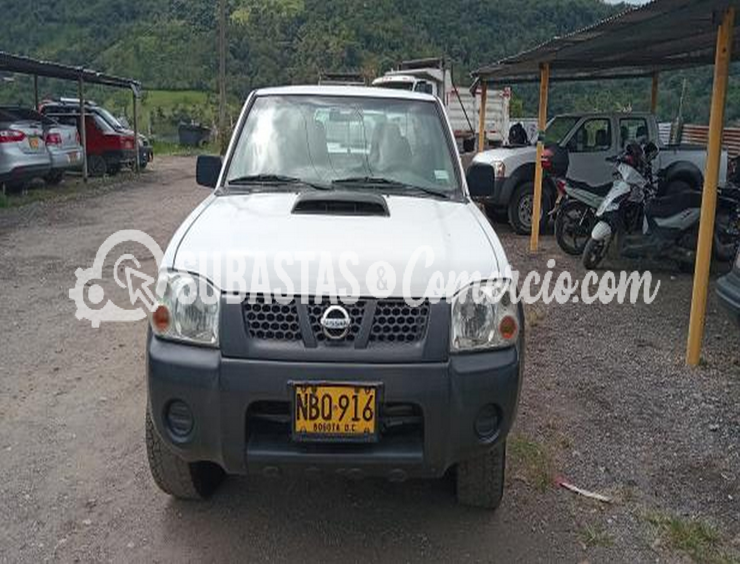 Camioneta Nissan D22np300