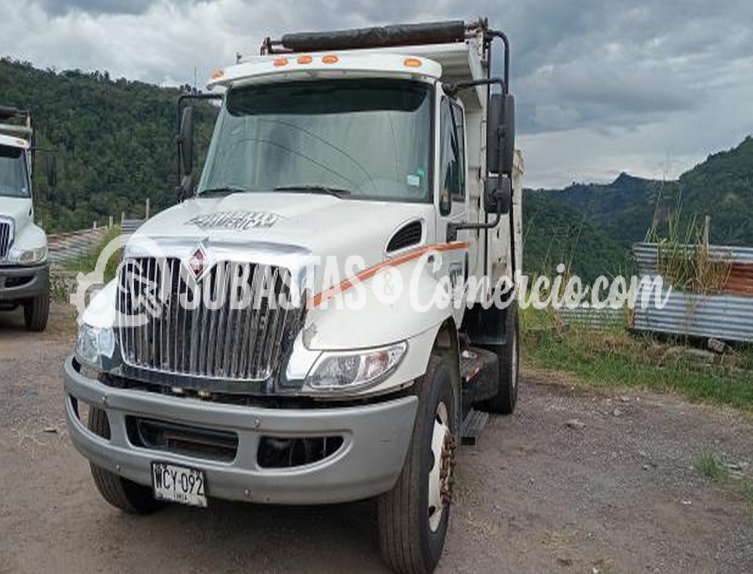 Volqueta International Durastar 4300 sba 4x2
