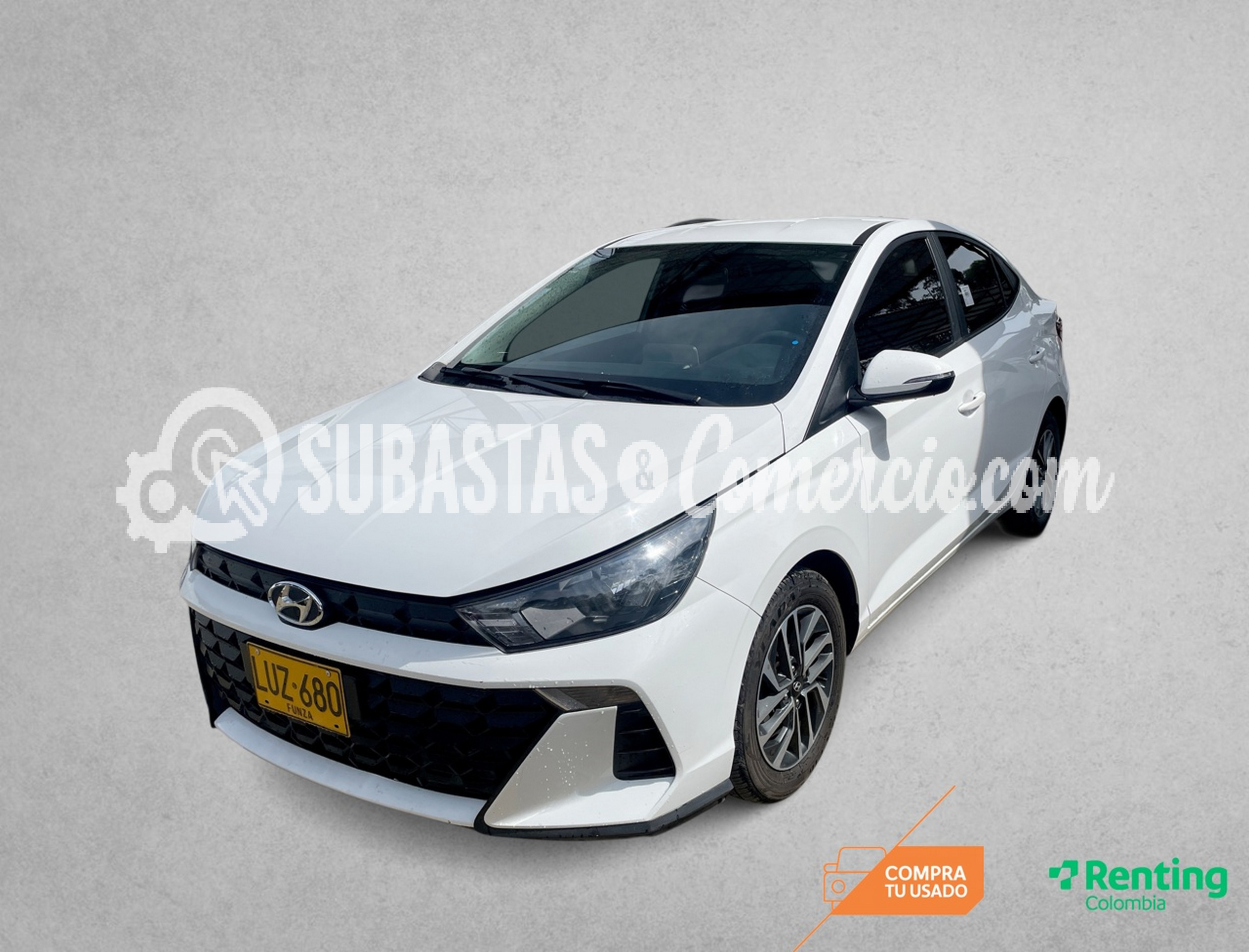 Automovil Hyundai Accent advance at
