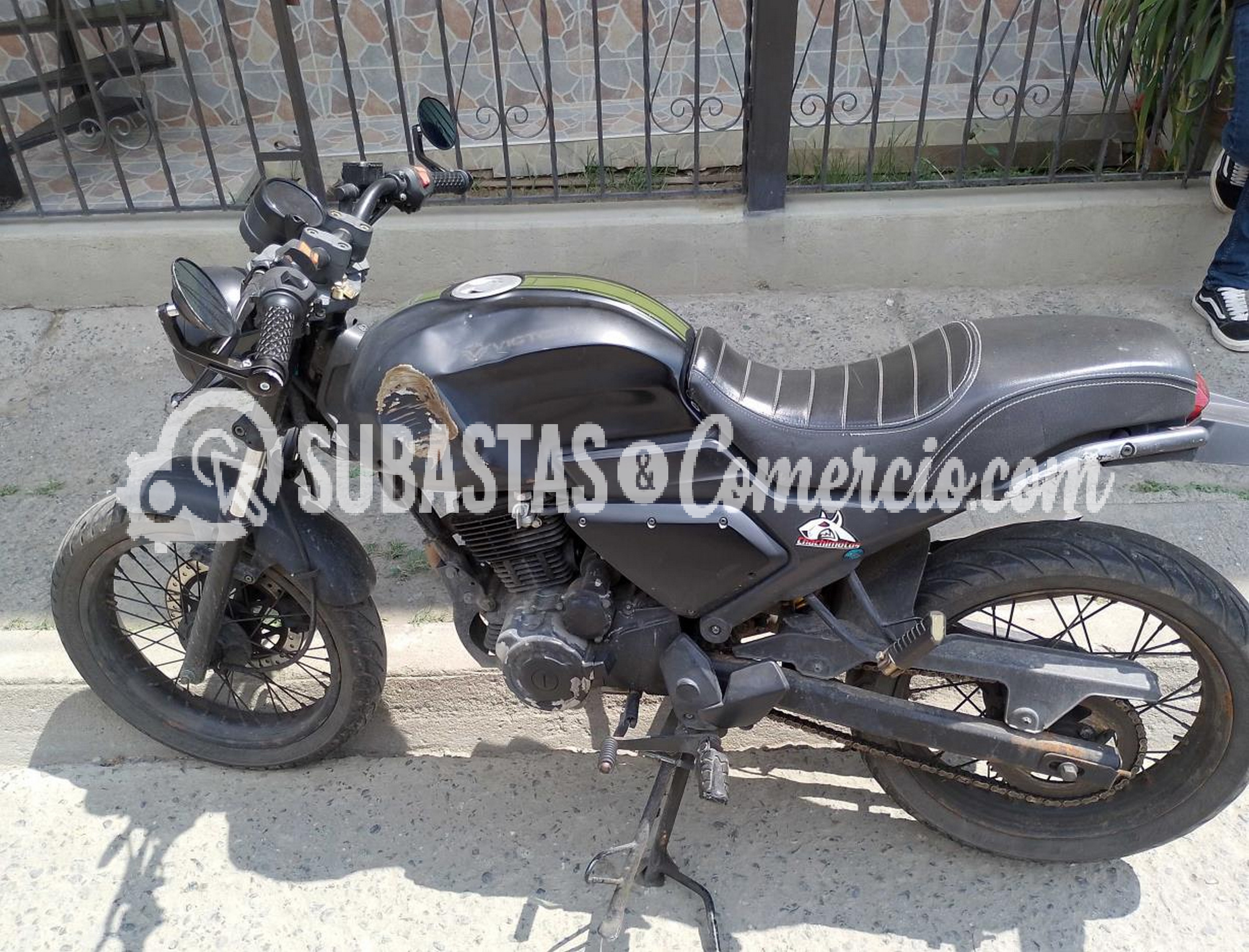 Motocicleta Victory  Bomber 150 mt 150cc Mod.2022 Placa - WCO44F