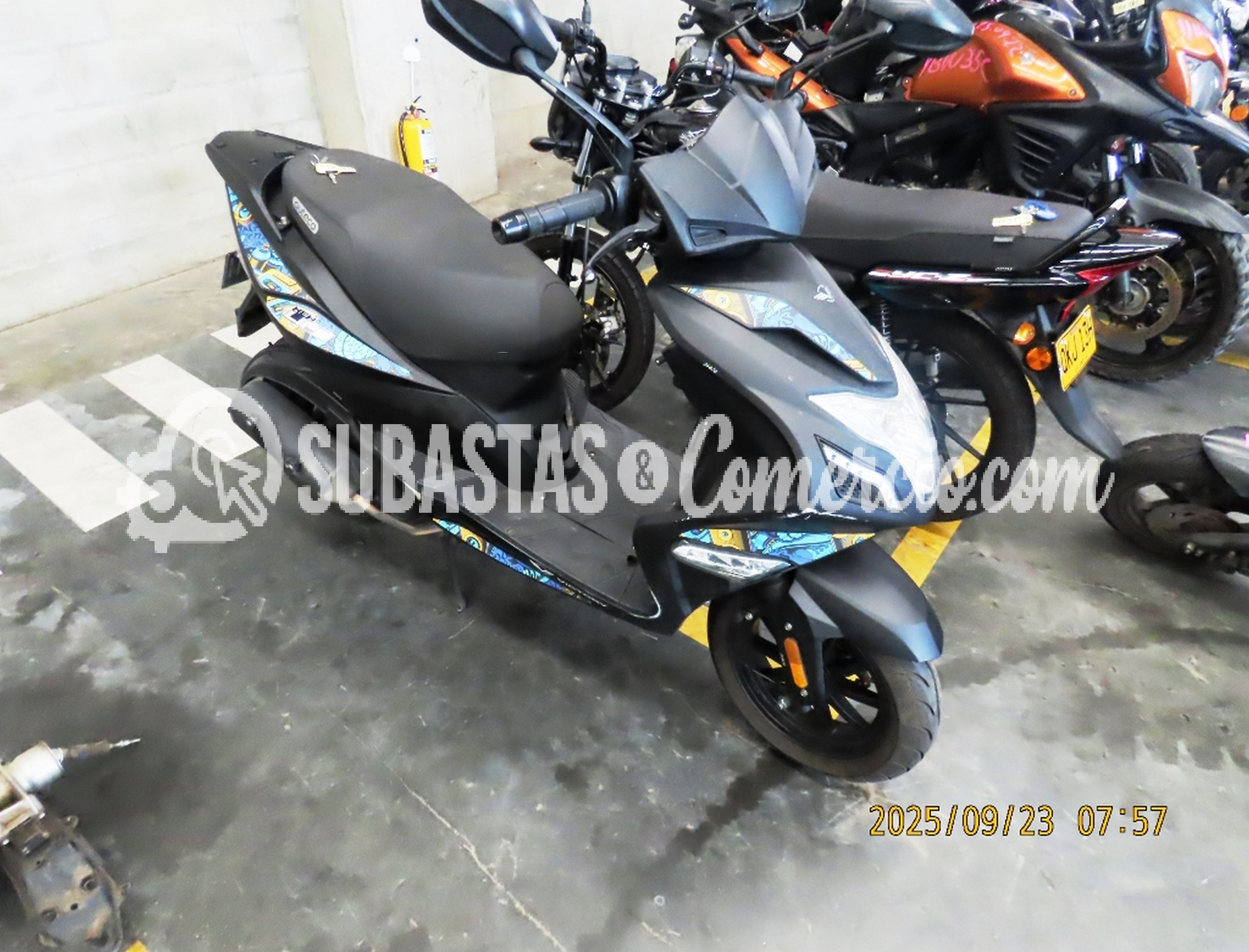 Motocicleta Victory New Life 125 tk Mod.2025 -Daños Placa - CGB53H