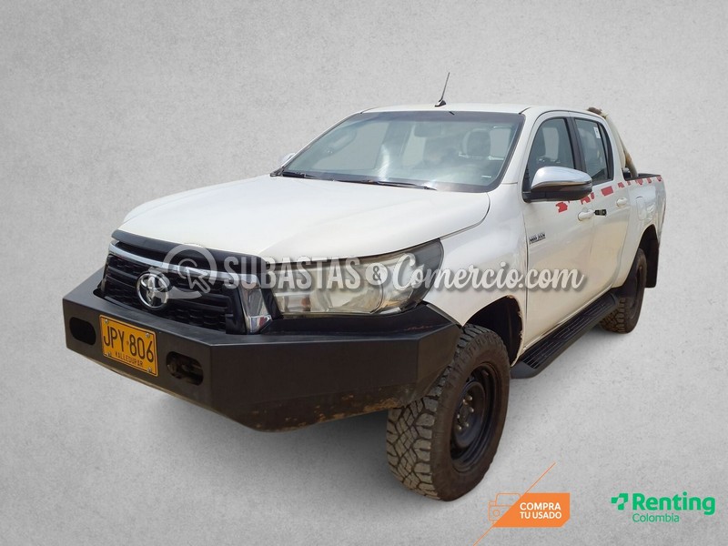 Pickup Toyota Hilux d.c. gasol. 2.7 4x4 mecanica