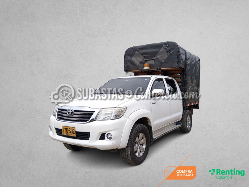 Toyota Hilux nueva 2.7 gasolina dc 4x4 sr5 MOD.2016 IYO302