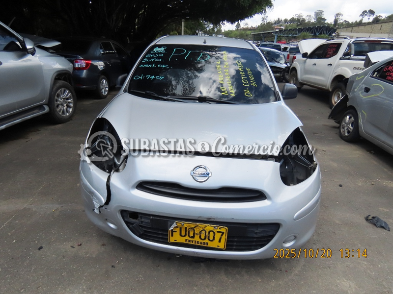 Automovil Nissan March Mod.2019 - Daños Placa -FUQ007