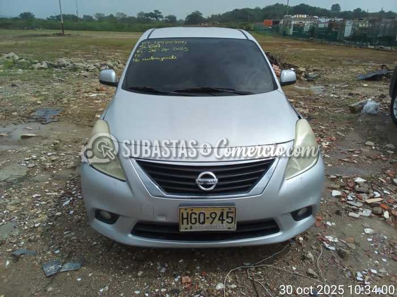 Nissan Versa Mod.2014 -Daños Placa- HGQ945