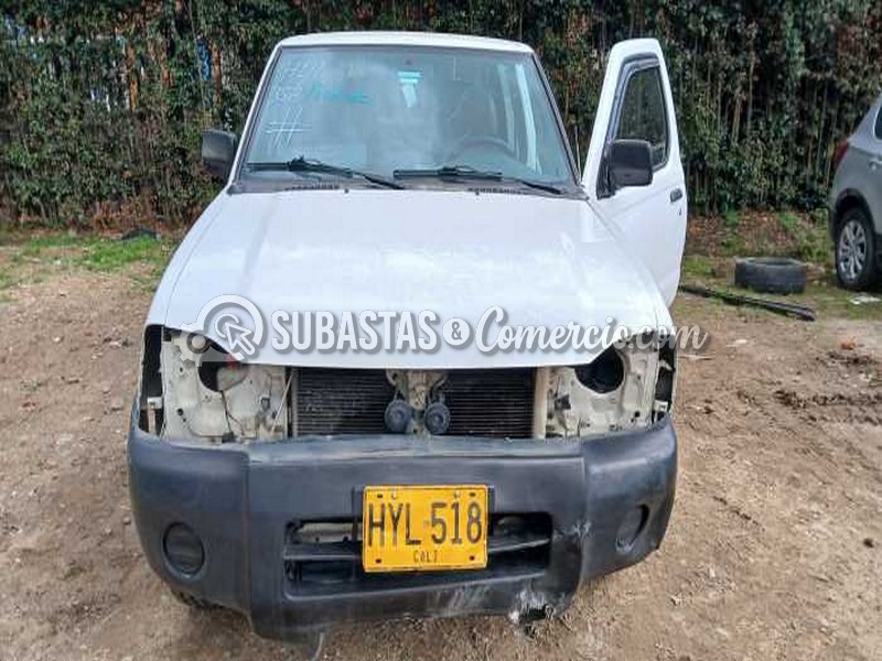 Nissan D22np300 Mod.2014 -Daños Placa - HYL518