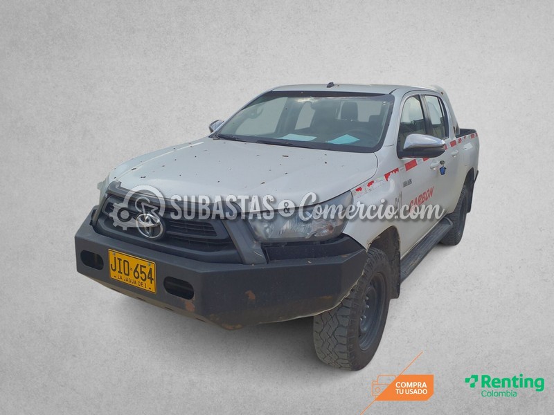 Toyota Hilux d.c. gasol. 2.7 4x4 mecanica MOD.2022 Placa - JIO654