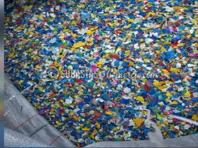 Recuperado HDPE inyección PO flake sucio