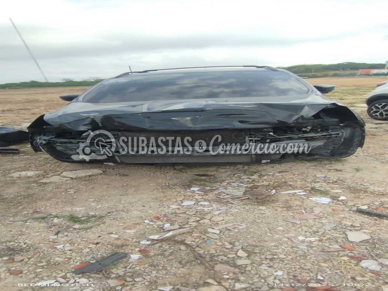 Ford Escape 4x4 Mod.2013 -Daños Placa - MHZ712