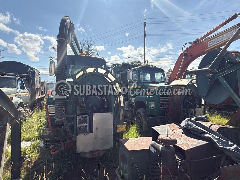 Chatarra resultante De Vehículo Para Desintegrar Aprox 12Und
