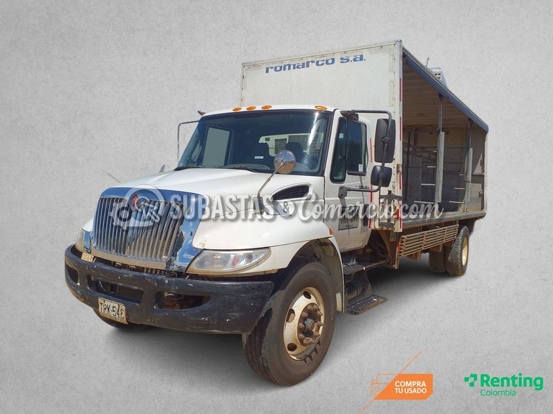 International 4300 4x2 MOD.2013 Placa - TRK548