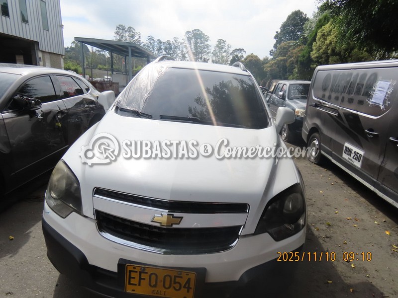 Chevrolet Captiva sport Mod.2017 - Daños Placa - EFQ054