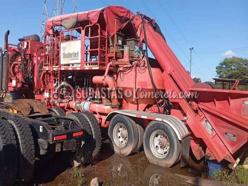 Semiremolque - Equipo de fracturamiento de pozos petroleros 