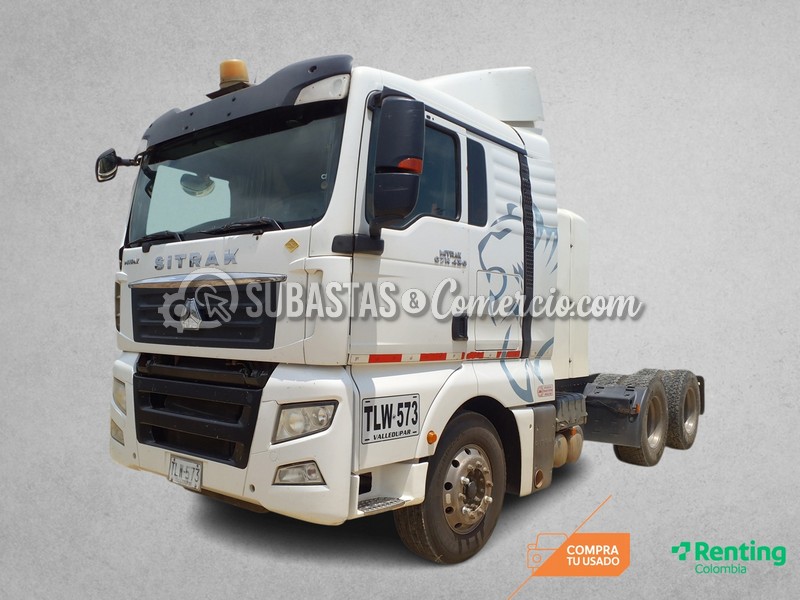 Sinotruk Sitrak c7h 6x4 gnc MOD.2021 Placa - TLW573