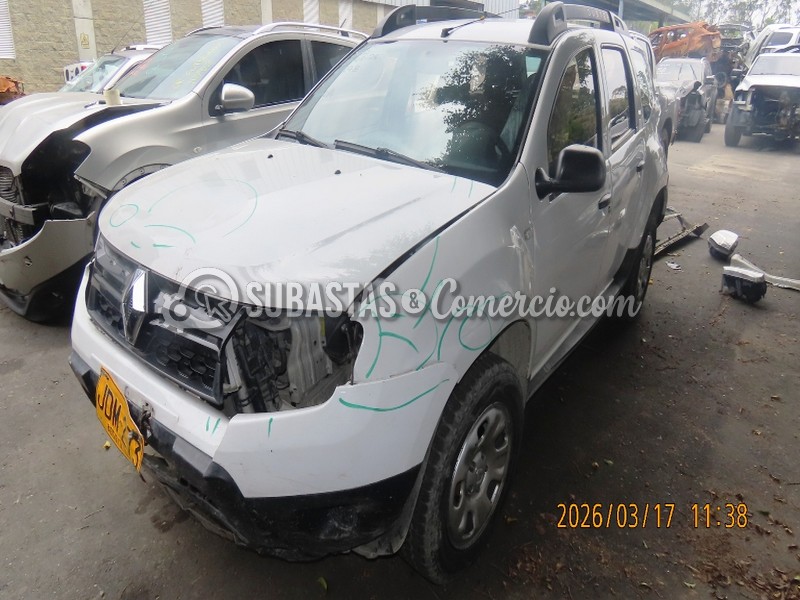 Salvamento Renault Duster expression 4x4 - 2017 - 273 - Guarne