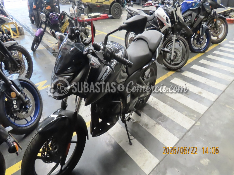 Salvamento Bajaj Pulsar p150 - 2026 - 16H - Guarne