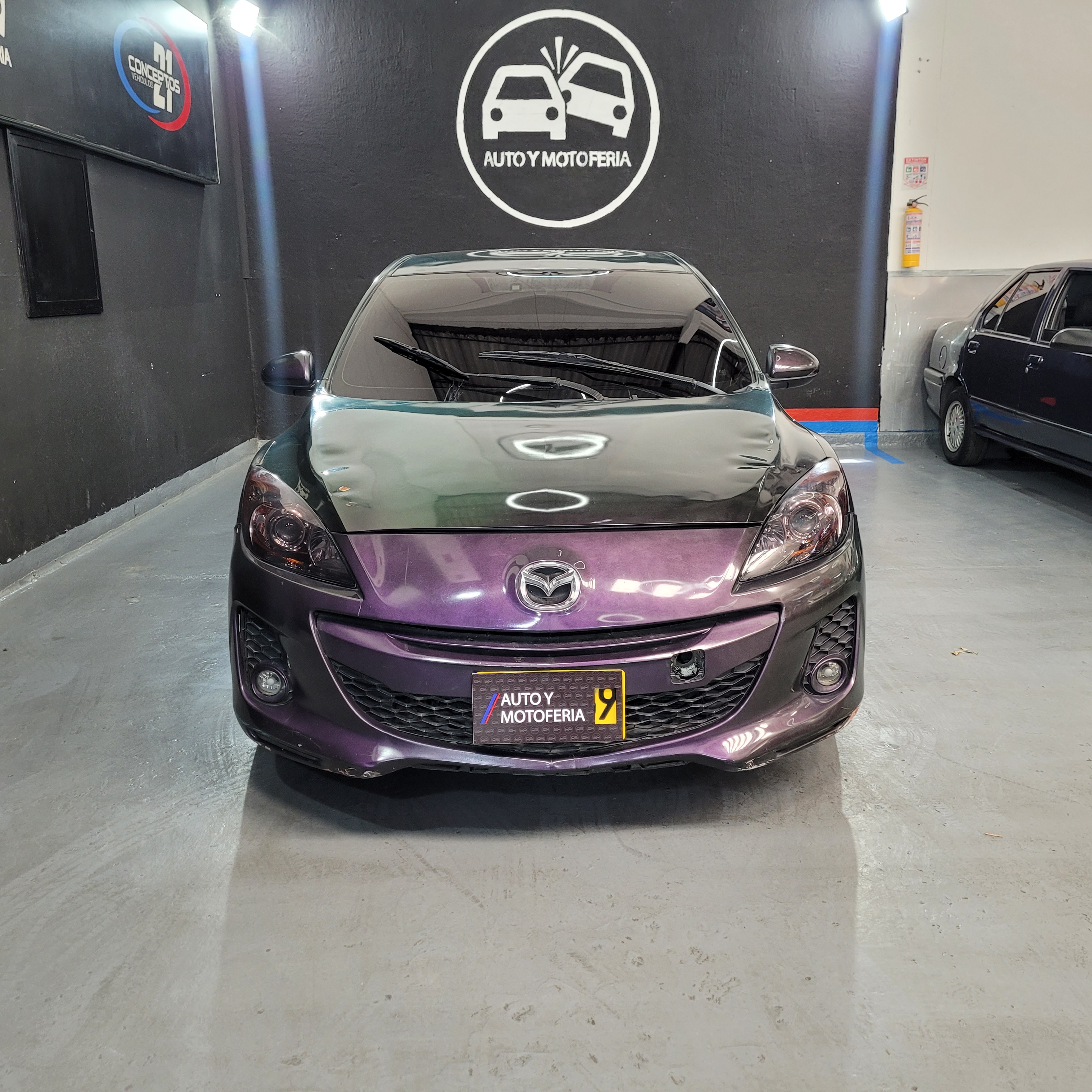 Mazda 3 z6nm3 mid mt 1600cc - 2014 - 989 - Bogotá D.C.