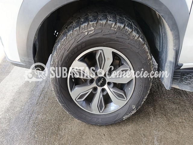 LUX340_18.JPG