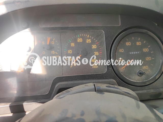 UZC799_20.JPG