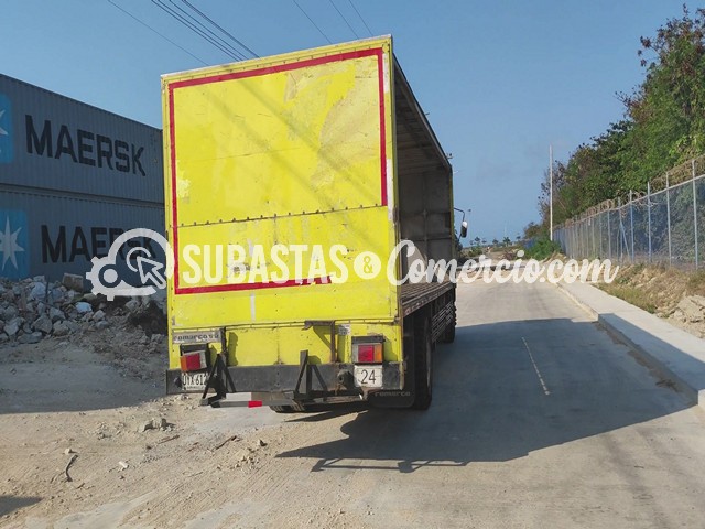 UYX612_7.JPG