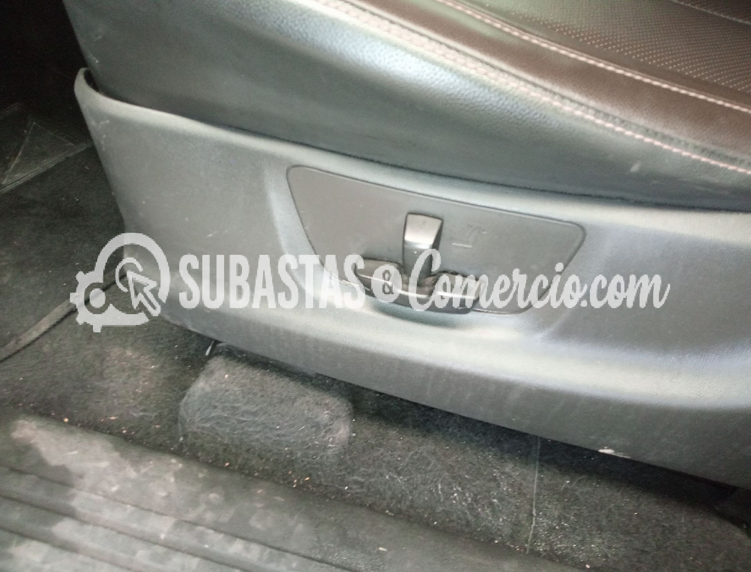 JUM070_18.JPG