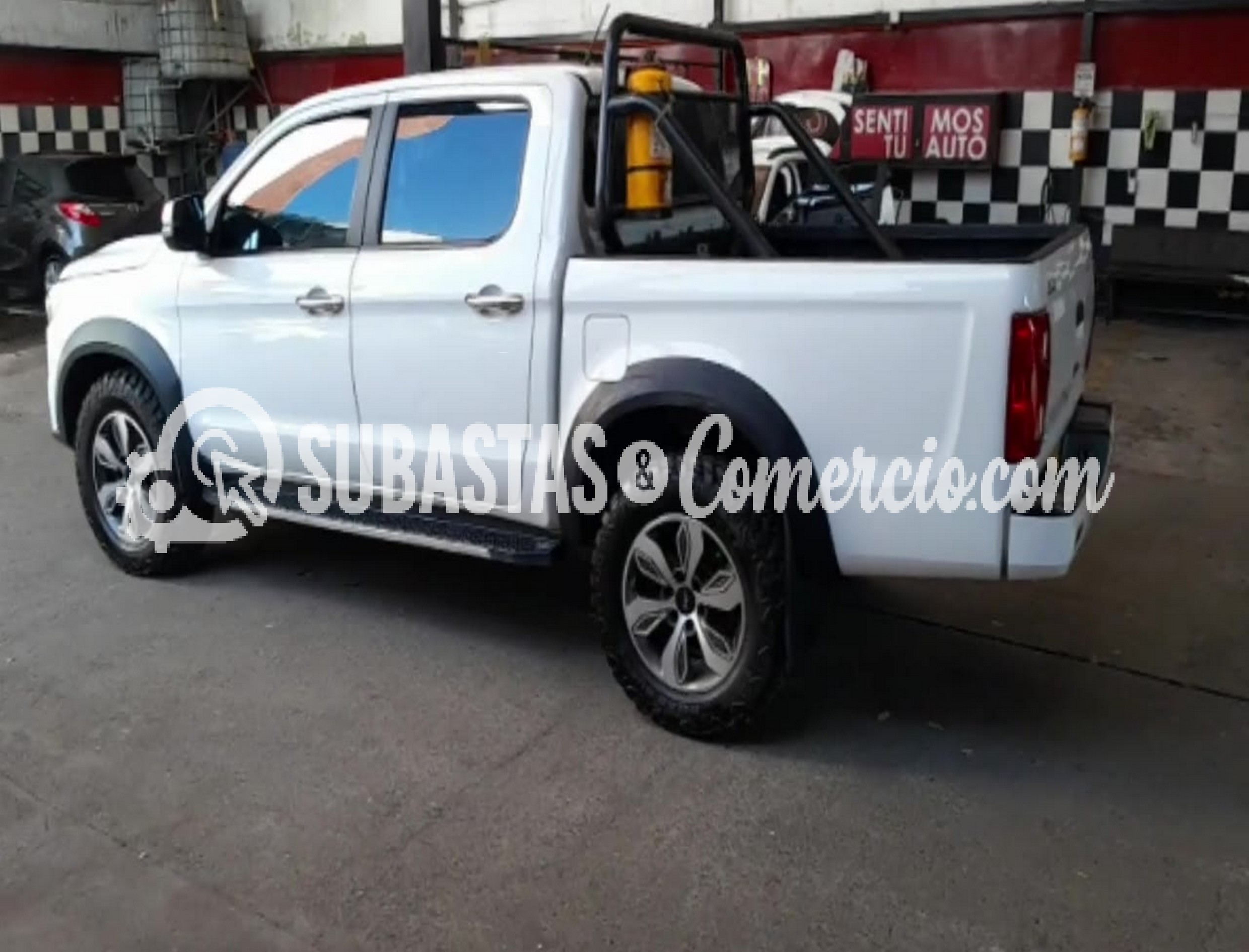 LQV855_6.JPG