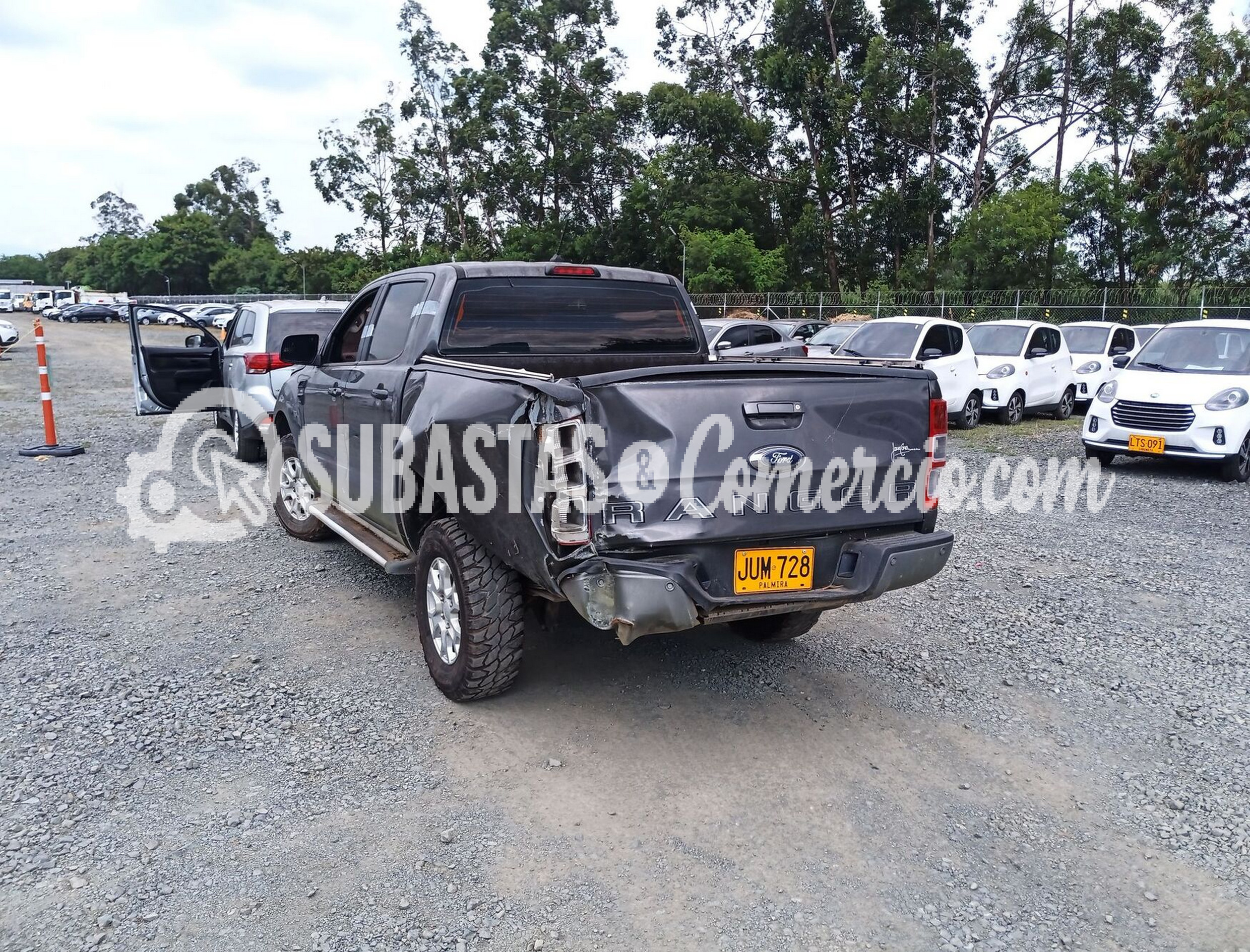JUM728_6.jpg