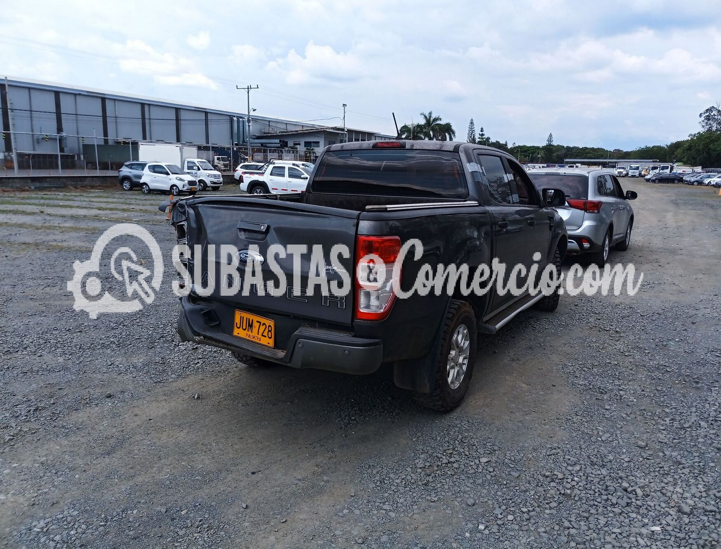 JUM728_8.jpg