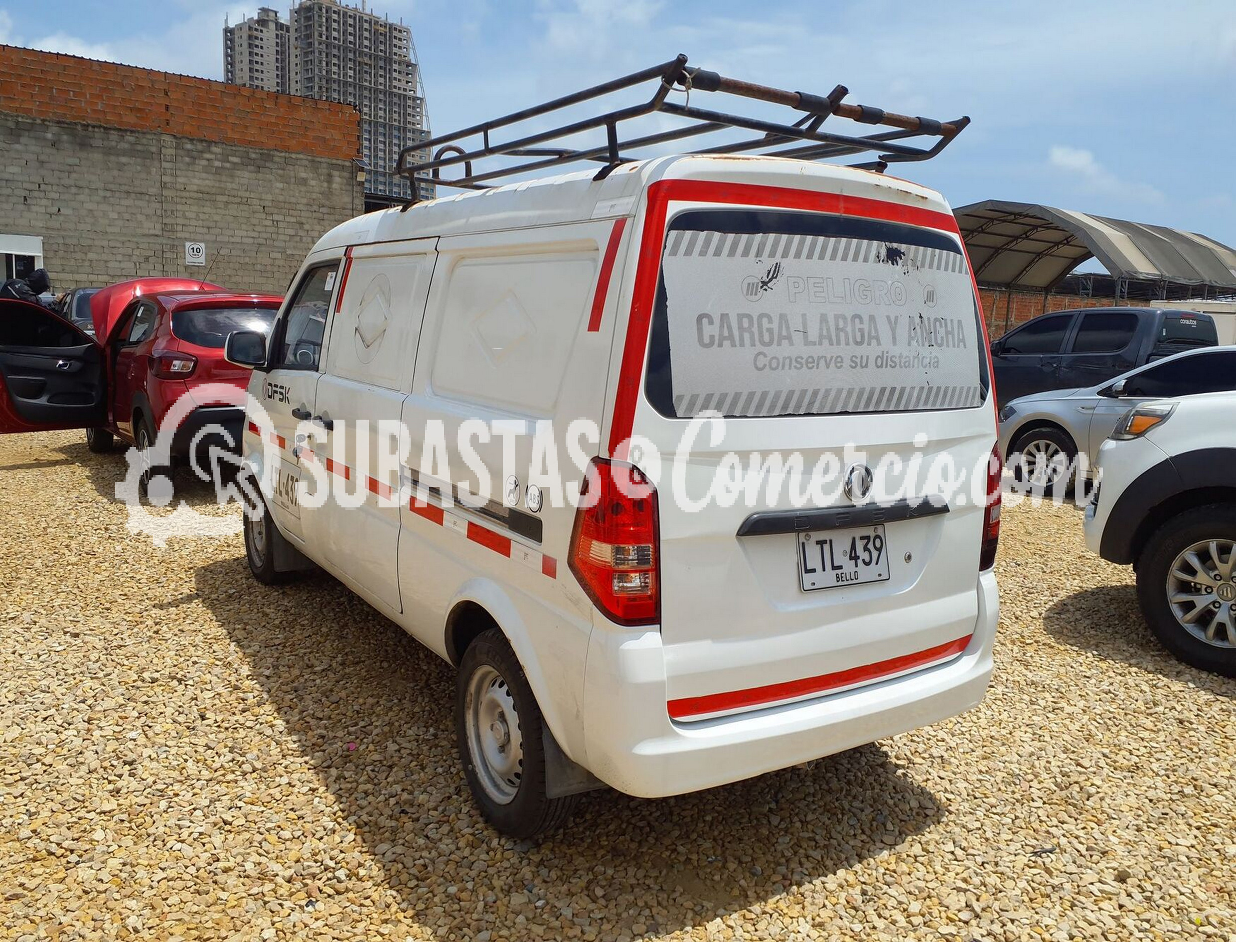 LTL439_6.jpg