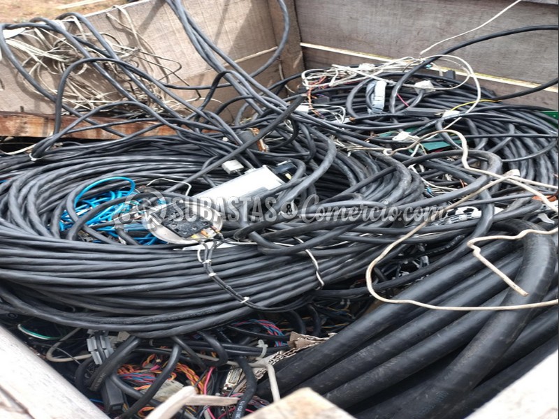 chatarra_de_cable_de_cobre_en_carretes__7_.jpg