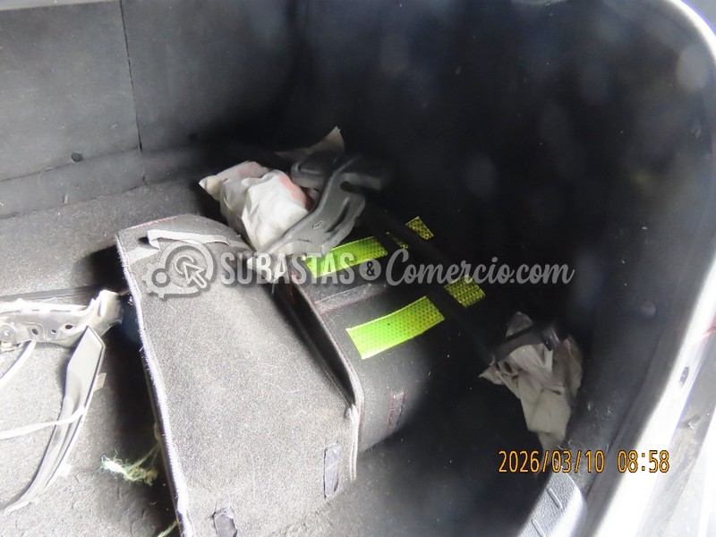 salvamento_toyota_corolla_-_2019_-_802_-_guarne__25_.jpg