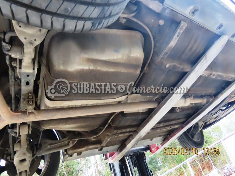 salvamento_hyundai_azera_gls_-_2013_-_047_-_guarne__3_.jpg