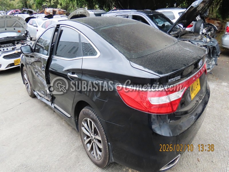 salvamento_hyundai_azera_gls_-_2013_-_047_-_guarne__11_.jpg