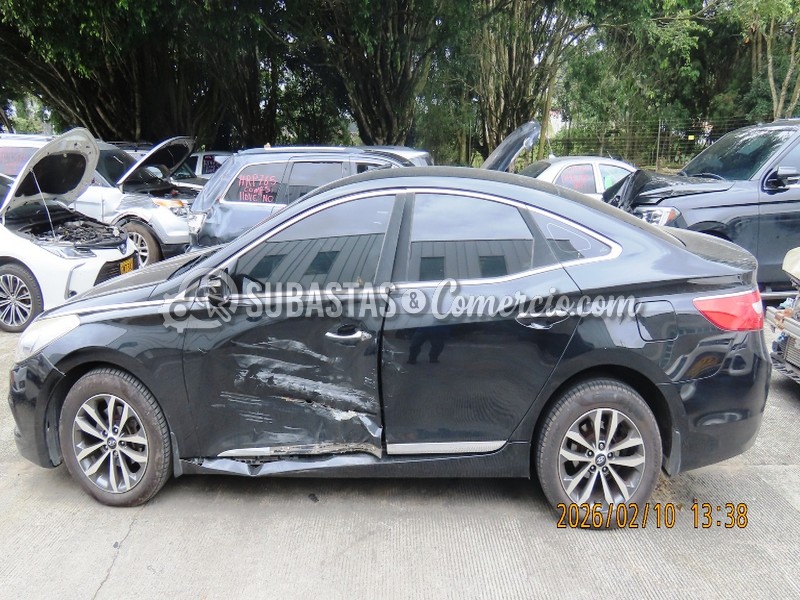 salvamento_hyundai_azera_gls_-_2013_-_047_-_guarne__12_.jpg